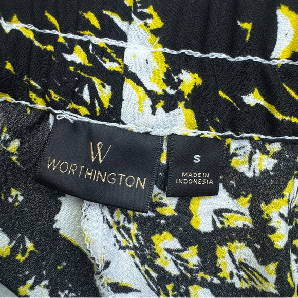 Tropical Pineapple Print Pants Womens size Small - Picture 8 of 8